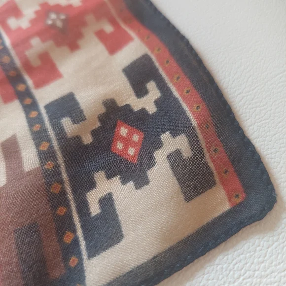 Colorful Geometric Pattern Scarf - Picture 5 of 5